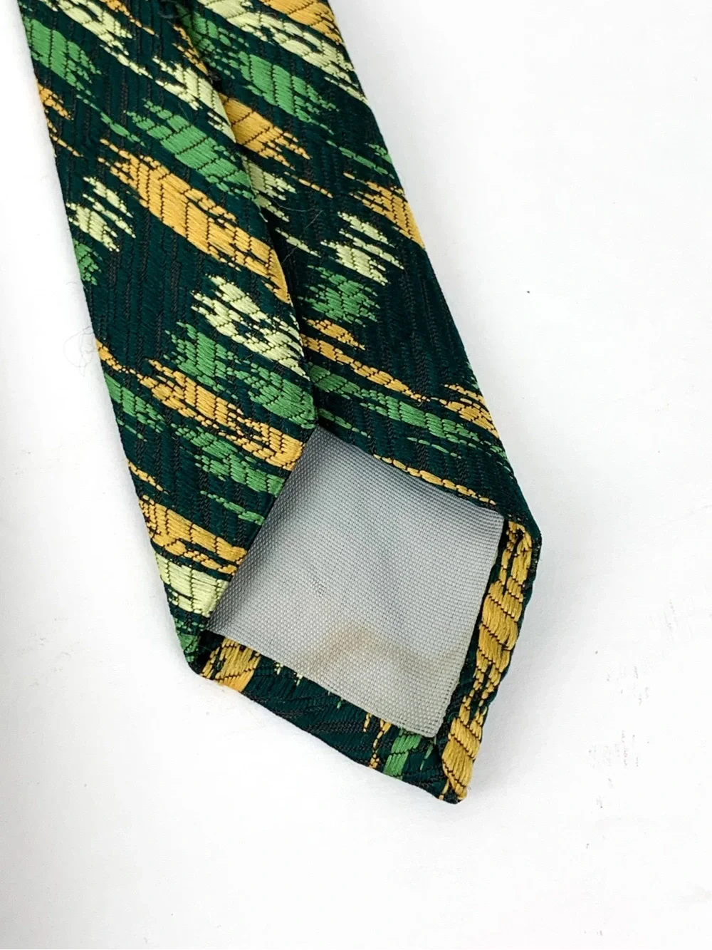 Vintage Matterhorn psychedelic polyester tie wide cut 60s or 70s necktie